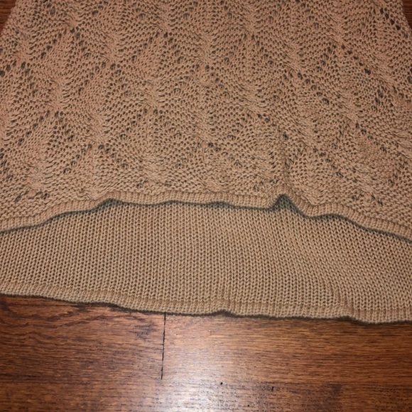 Knit Tank Top - Picture 10 of 12